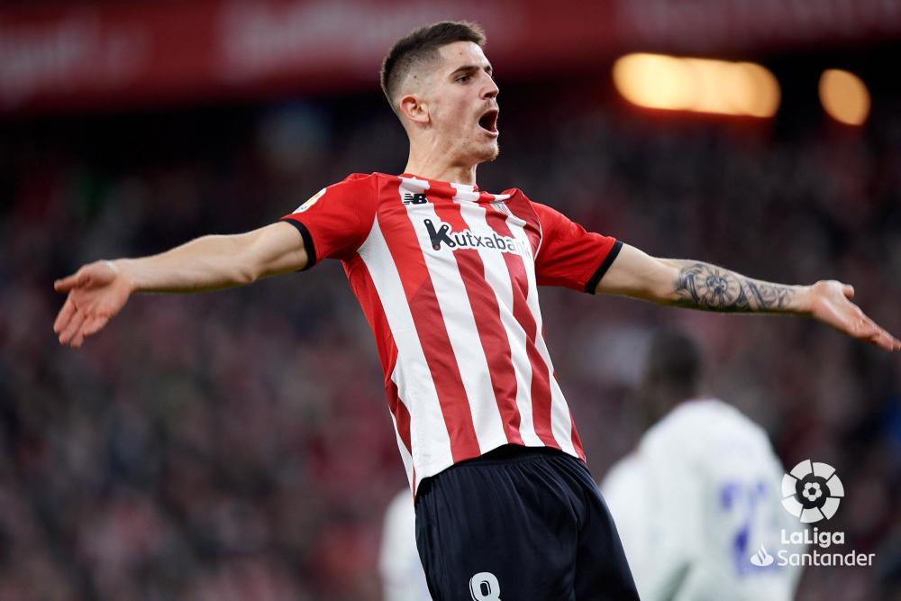 关于里程碑夜！塞维利亚主帅复盘，NBA常规赛今夜刷纪录，球迷炸锅，临场指挥获称赞的信息