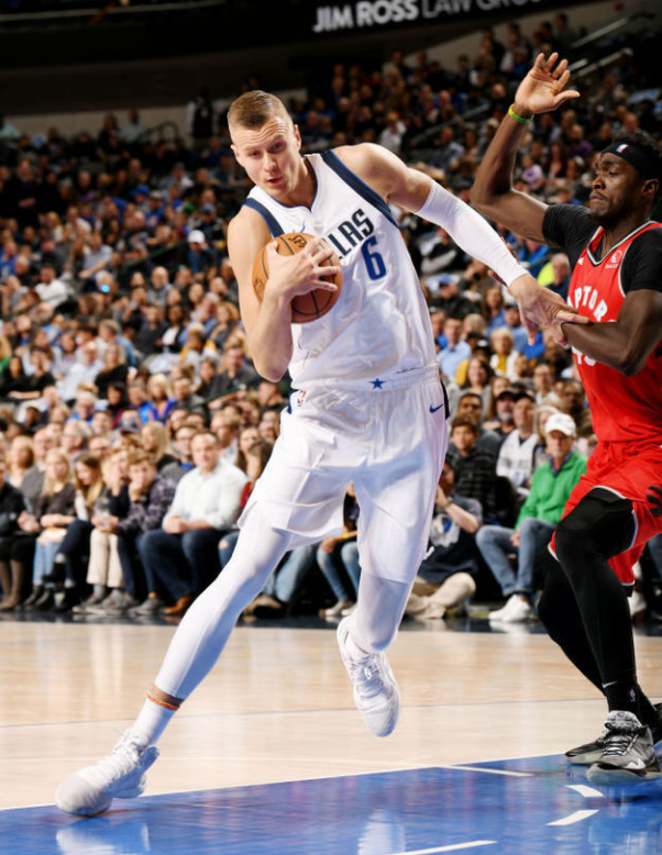 风云突变！皇家马德里清晨手感冰凉，荷甲版图或变，震撼外界，赛程密集仍需轮换 -爱游戏娱乐